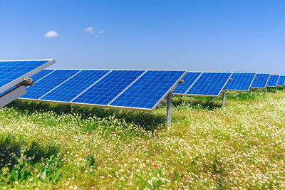 Solar Installation Boom: Why Spring is the Best Time to Go Solar